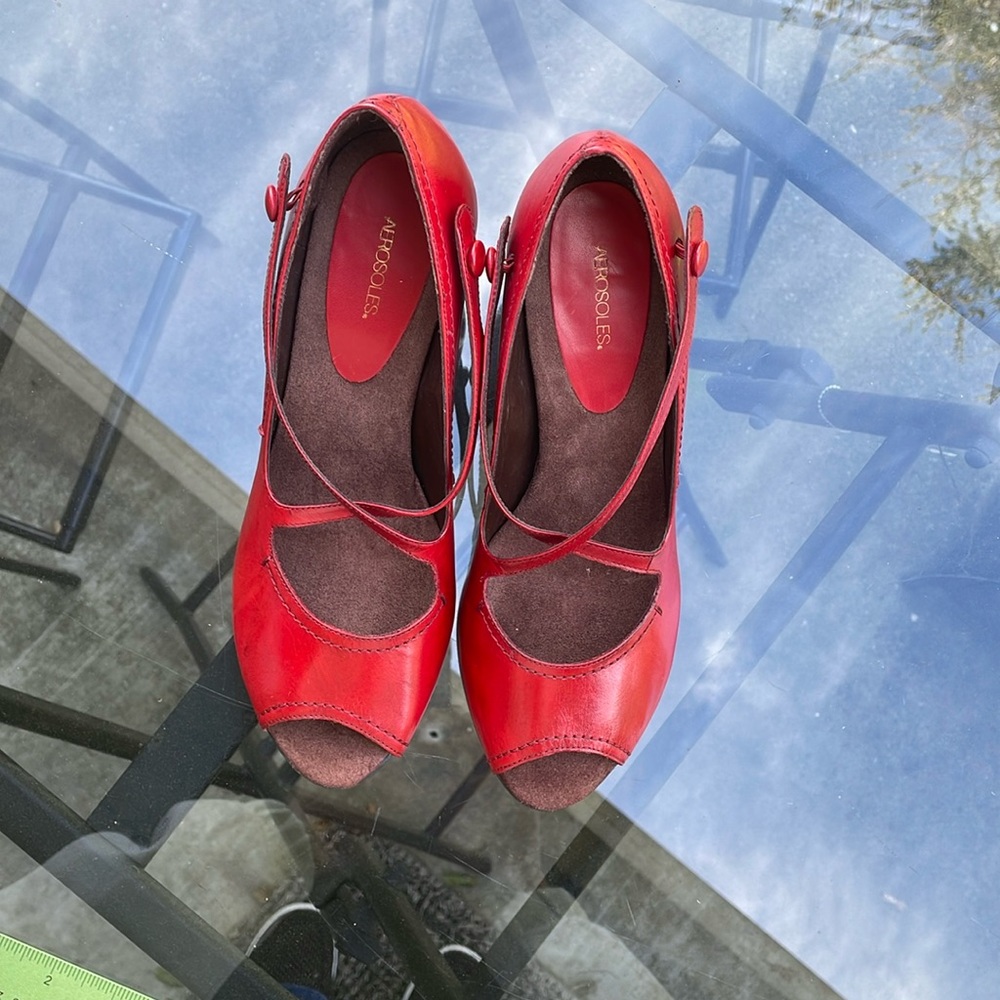Aerosoles red leather open toe heels size 8B US / EU 6
